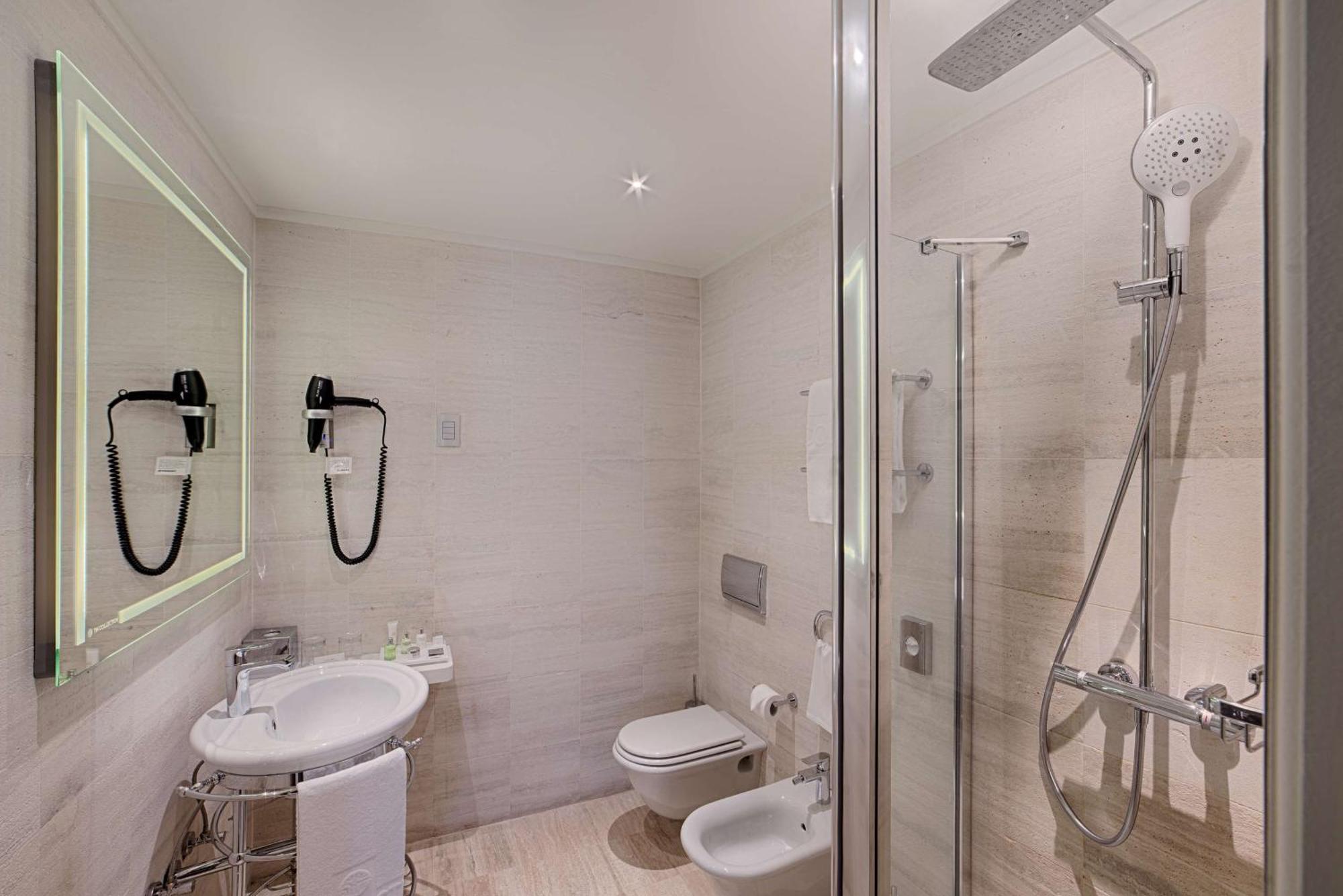 Hotel Nh Collection Porta Nuova 4*